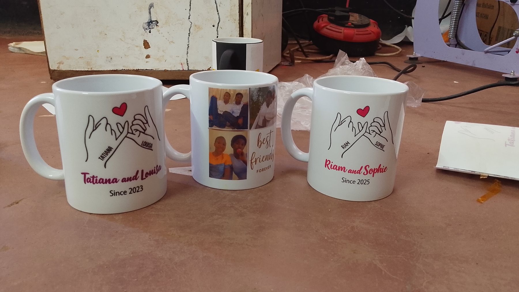Custom printed mug cups